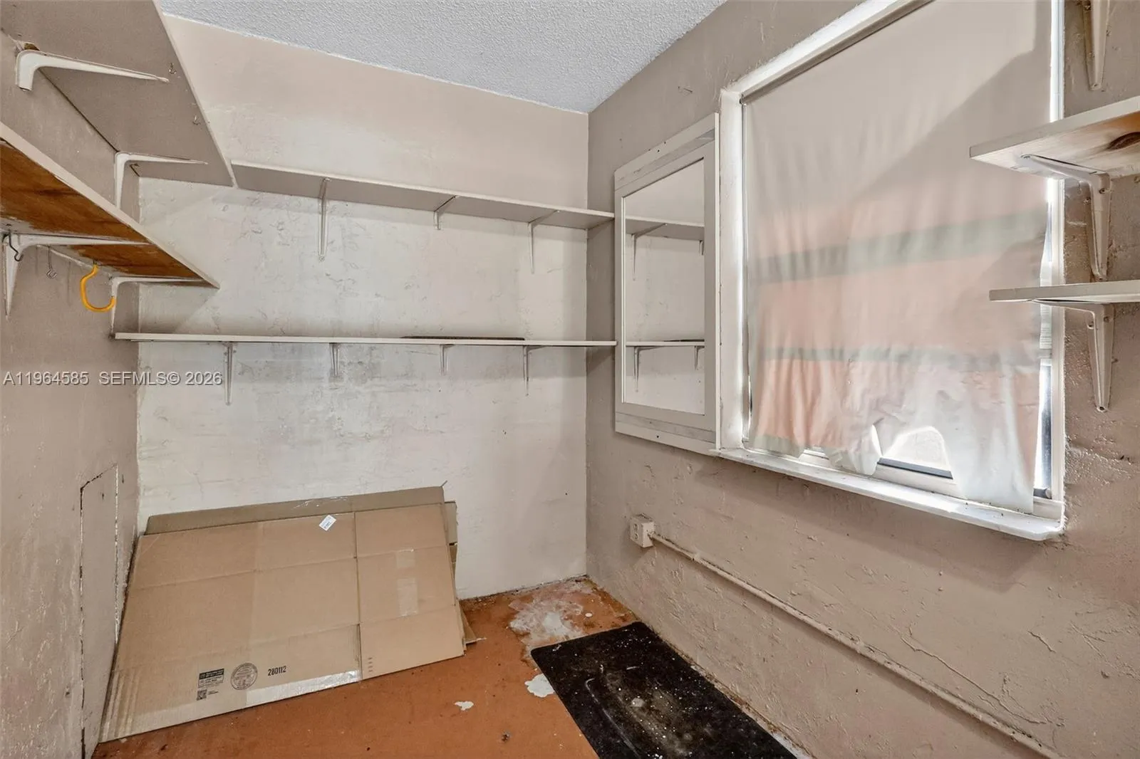 1010 W 33rd Pl, Hialeah, Florida 33012, Hialeah, Florida 33012, 4 Bedrooms Bedrooms, ,2 BathroomsBathrooms,Residential,For Sale,1010 W 33rd Pl, Hialeah, Florida 33012,A11964585