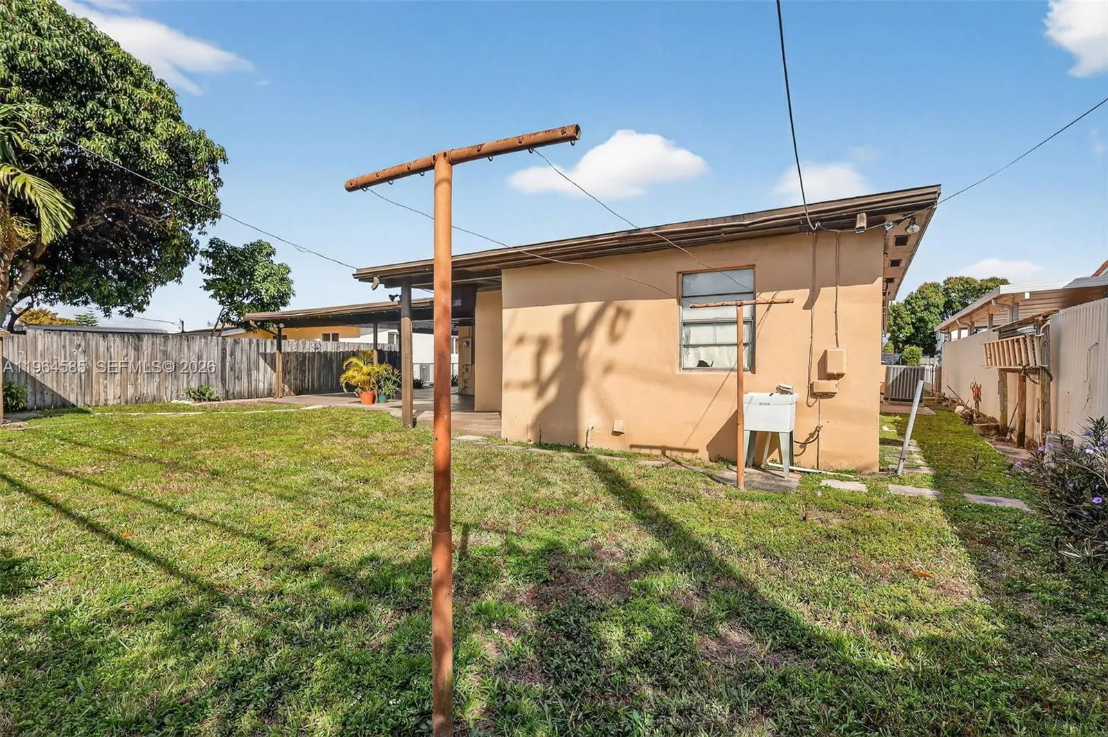 1010 W 33rd Pl, Hialeah, Florida 33012, Hialeah, Florida 33012, 4 Bedrooms Bedrooms, ,2 BathroomsBathrooms,Residential,For Sale,1010 W 33rd Pl, Hialeah, Florida 33012,A11964585