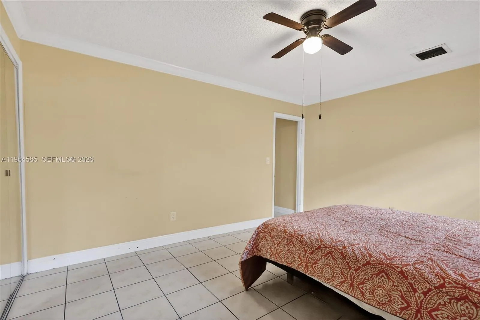 1010 W 33rd Pl, Hialeah, Florida 33012, Hialeah, Florida 33012, 4 Bedrooms Bedrooms, ,2 BathroomsBathrooms,Residential,For Sale,1010 W 33rd Pl, Hialeah, Florida 33012,A11964585