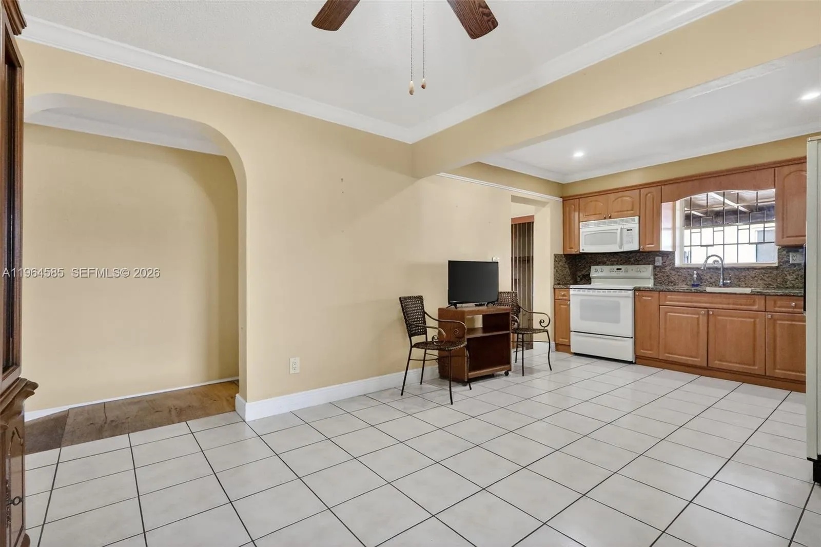 1010 W 33rd Pl, Hialeah, Florida 33012, Hialeah, Florida 33012, 4 Bedrooms Bedrooms, ,2 BathroomsBathrooms,Residential,For Sale,1010 W 33rd Pl, Hialeah, Florida 33012,A11964585