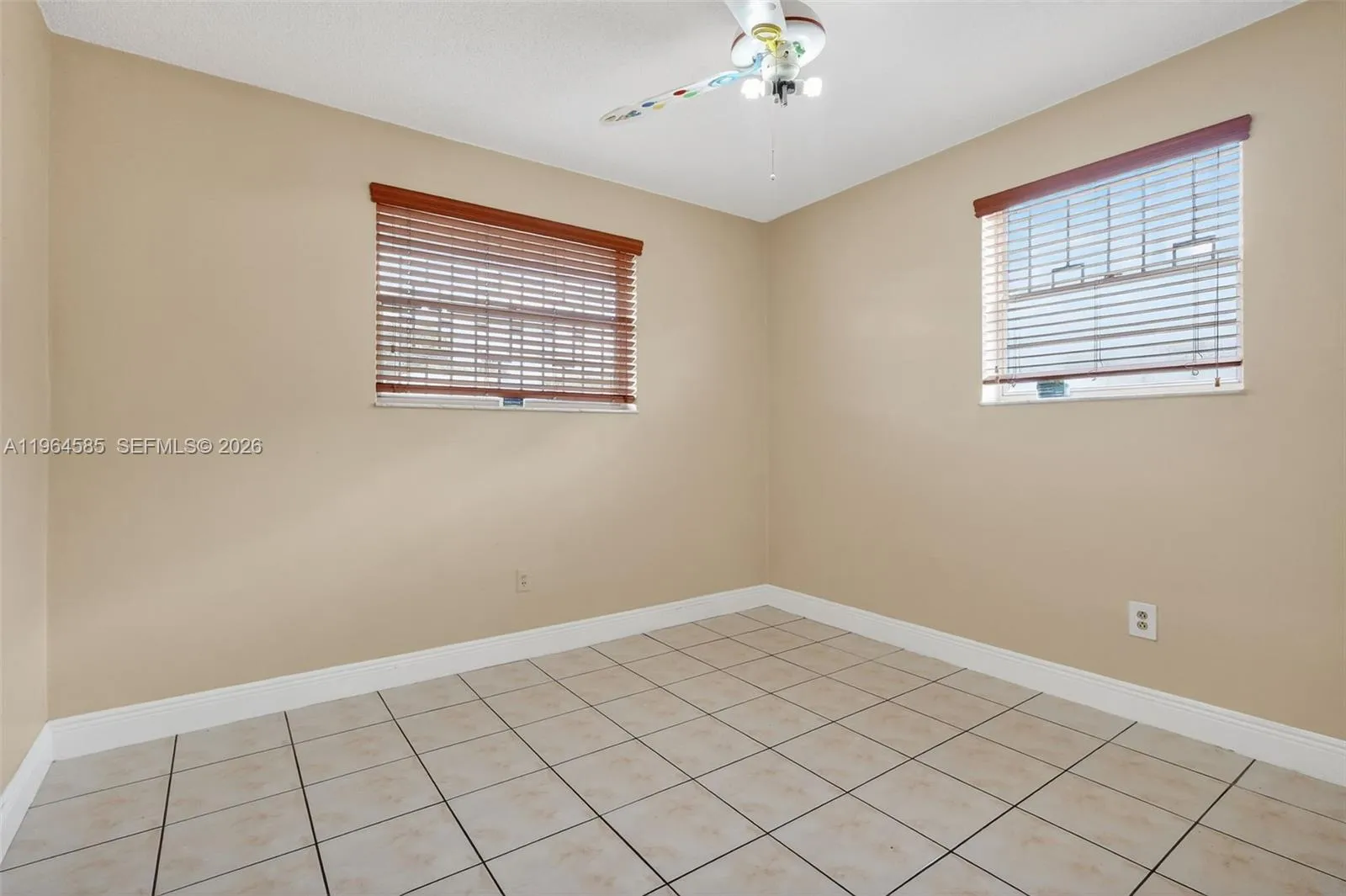 1010 W 33rd Pl, Hialeah, Florida 33012, Hialeah, Florida 33012, 4 Bedrooms Bedrooms, ,2 BathroomsBathrooms,Residential,For Sale,1010 W 33rd Pl, Hialeah, Florida 33012,A11964585