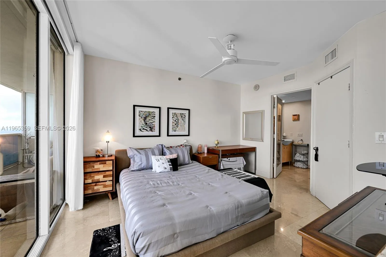 1830 S Ocean Dr 4708, Hallandale Beach, Florida 33, Hallandale Beach, Florida 33009, 2 Bedrooms Bedrooms, ,2 BathroomsBathrooms,Residential,For Sale,1830 S Ocean Dr 4708, Hallandale Beach, Florida 33,A11965359