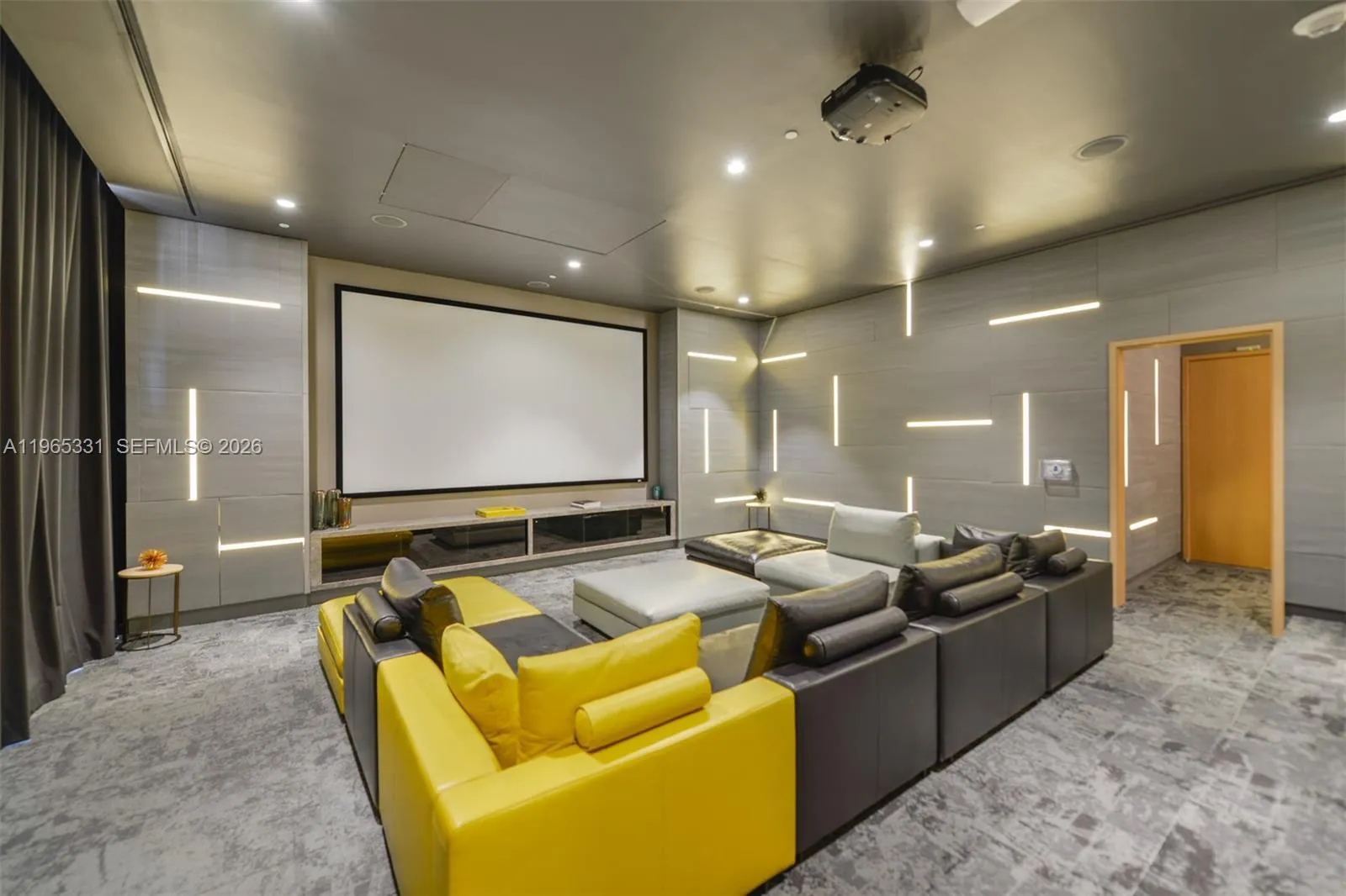 45 Sw 9th St 1107, Miami, Florida 33130, Miami, Florida 33130, 1 Bedroom Bedrooms, ,1 BathroomBathrooms,Residential Lease,For Rent,45 Sw 9th St 1107, Miami, Florida 33130,A11965331