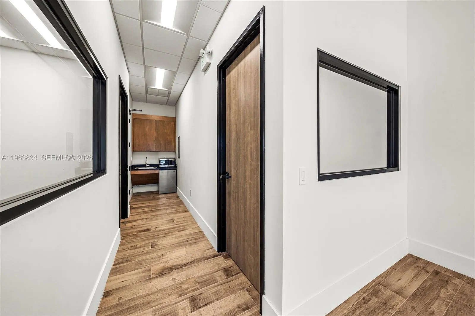 1930 N 30th Road Suite 7, Hollywood, Florida 33021, Hollywood, Florida 33021, ,Commercial Lease,For Rent,1930 N 30th Road Suite 7, Hollywood, Florida 33021,A11963834