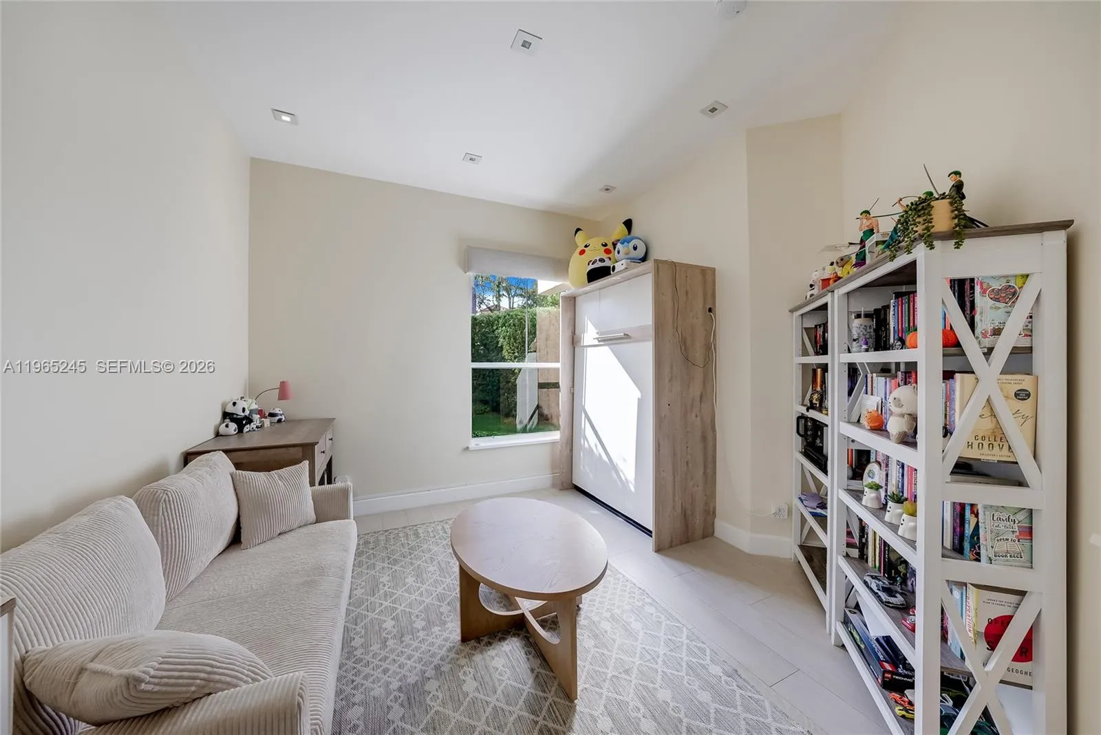 1366 W Harbor Vw W, Hollywood, Florida 33019, Hollywood, Florida 33019, 3 Bedrooms Bedrooms, ,3 BathroomsBathrooms,Residential,For Sale,1366 W Harbor Vw W, Hollywood, Florida 33019,A11965245