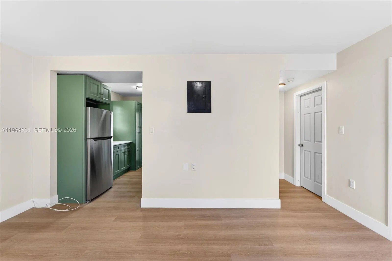 555 Nw 94th St Front, Miami, Florida 33150, Miami, Florida 33150, 2 Bedrooms Bedrooms, ,1 BathroomBathrooms,Residential Lease,For Rent,555 Nw 94th St Front, Miami, Florida 33150,A11964634