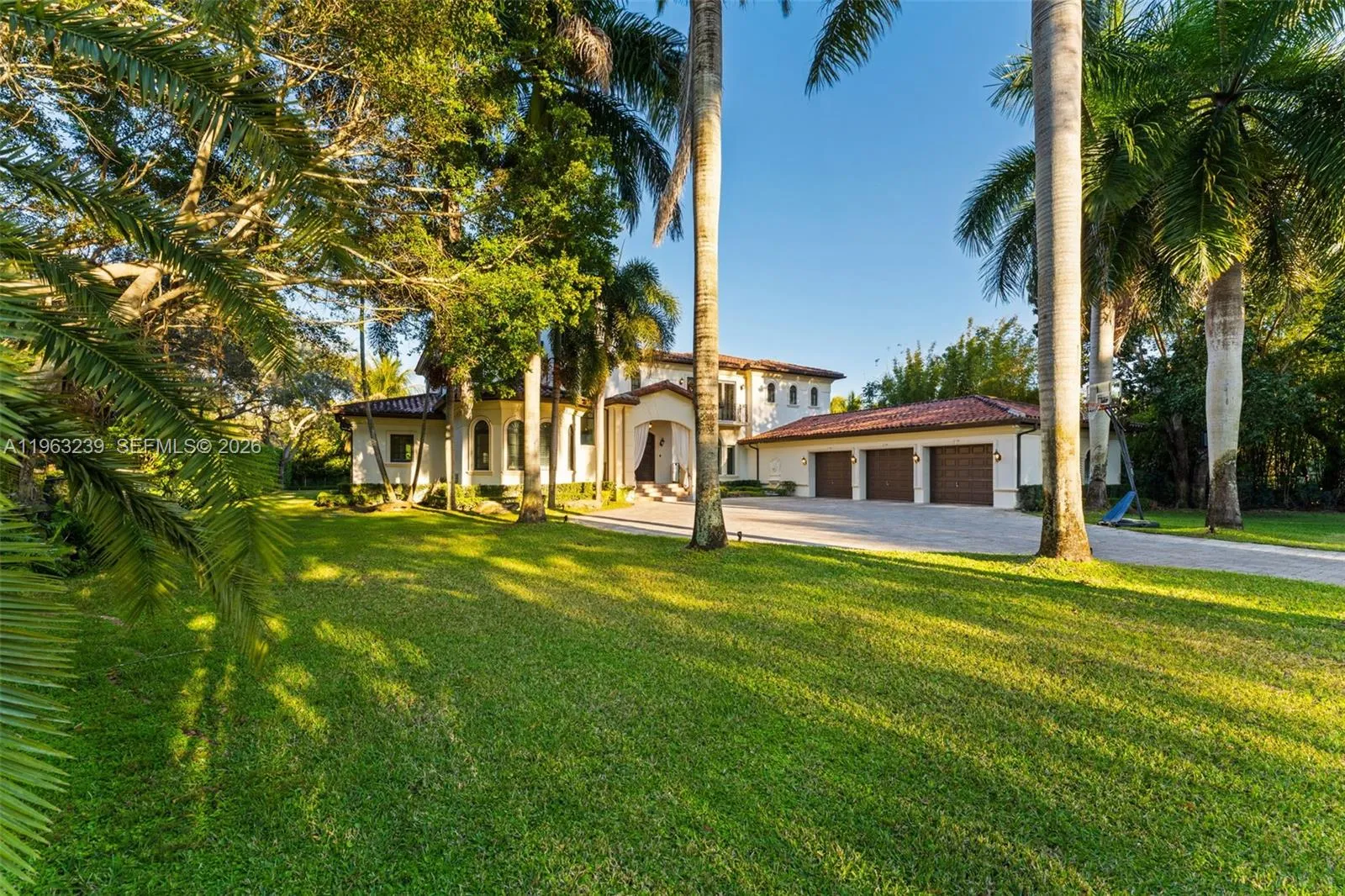 11111 Killian Park Rd, Pinecrest, Florida 33156, Pinecrest, Florida 33156, 6 Bedrooms Bedrooms, ,6 BathroomsBathrooms,Residential,For Sale,11111 Killian Park Rd, Pinecrest, Florida 33156,A11963239