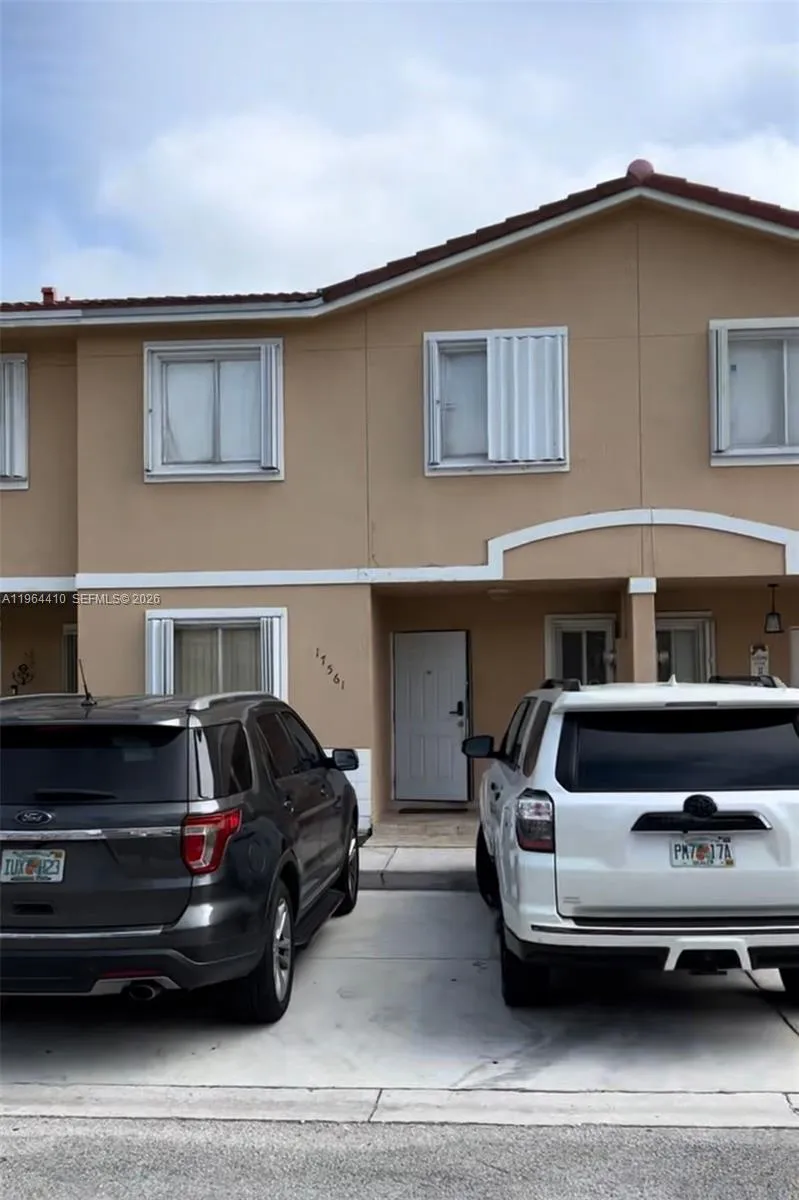 17561 Sw 140th Ct 17561, Miami, Florida 33177, Miami, Florida 33177, 4 Bedrooms Bedrooms, ,3 BathroomsBathrooms,Residential Lease,For Rent,17561 Sw 140th Ct 17561, Miami, Florida 33177,A11964410
