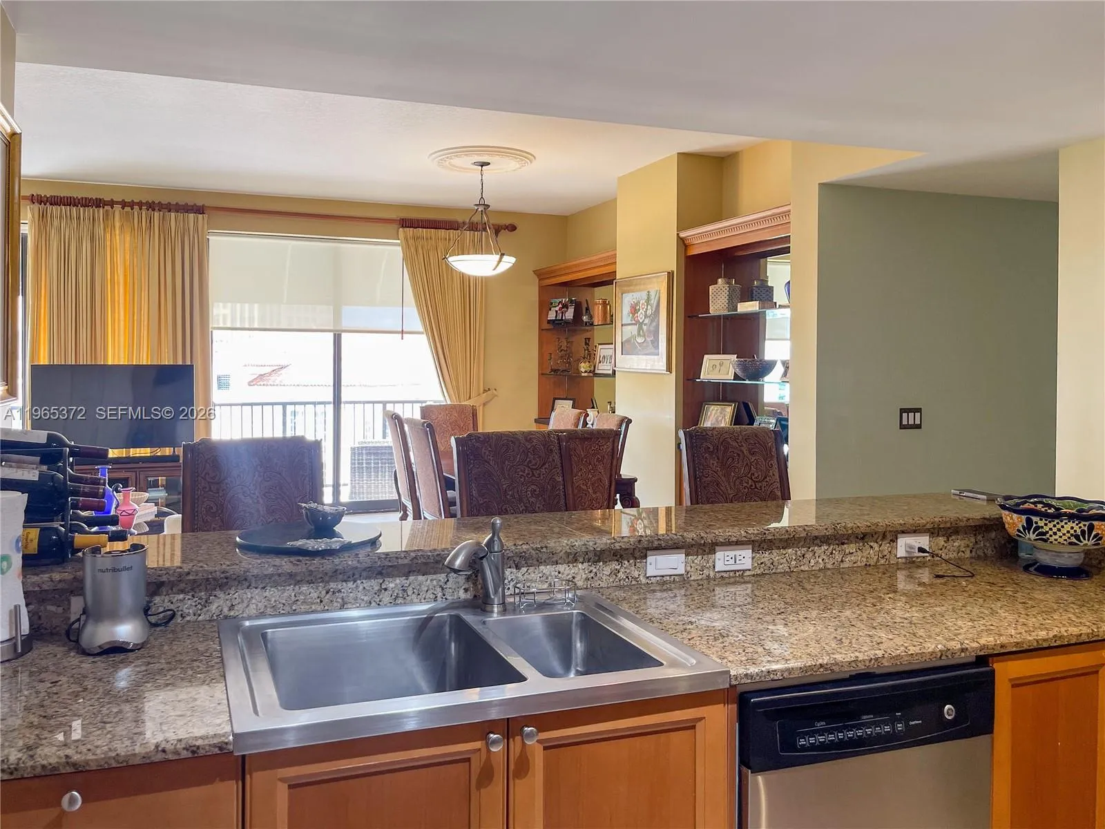 55 Merrick Way 812, Coral Gables, Florida 33134, Coral Gables, Florida 33134, 3 Bedrooms Bedrooms, ,2 BathroomsBathrooms,Residential,For Sale,55 Merrick Way 812, Coral Gables, Florida 33134,A11965372