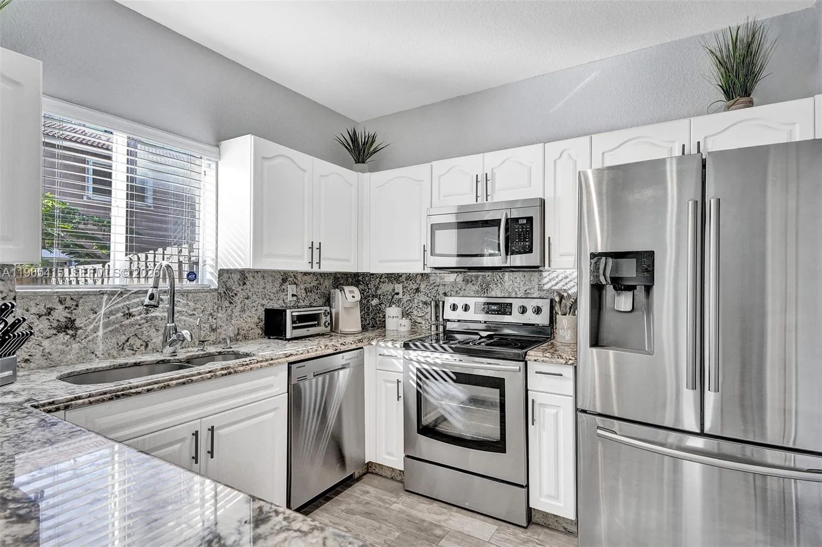 8518 Sw 214th Ln, Cutler Bay, Florida 33189, Cutler Bay, Florida 33189, 3 Bedrooms Bedrooms, ,2 BathroomsBathrooms,Residential Lease,For Rent,8518 Sw 214th Ln, Cutler Bay, Florida 33189,A11965415