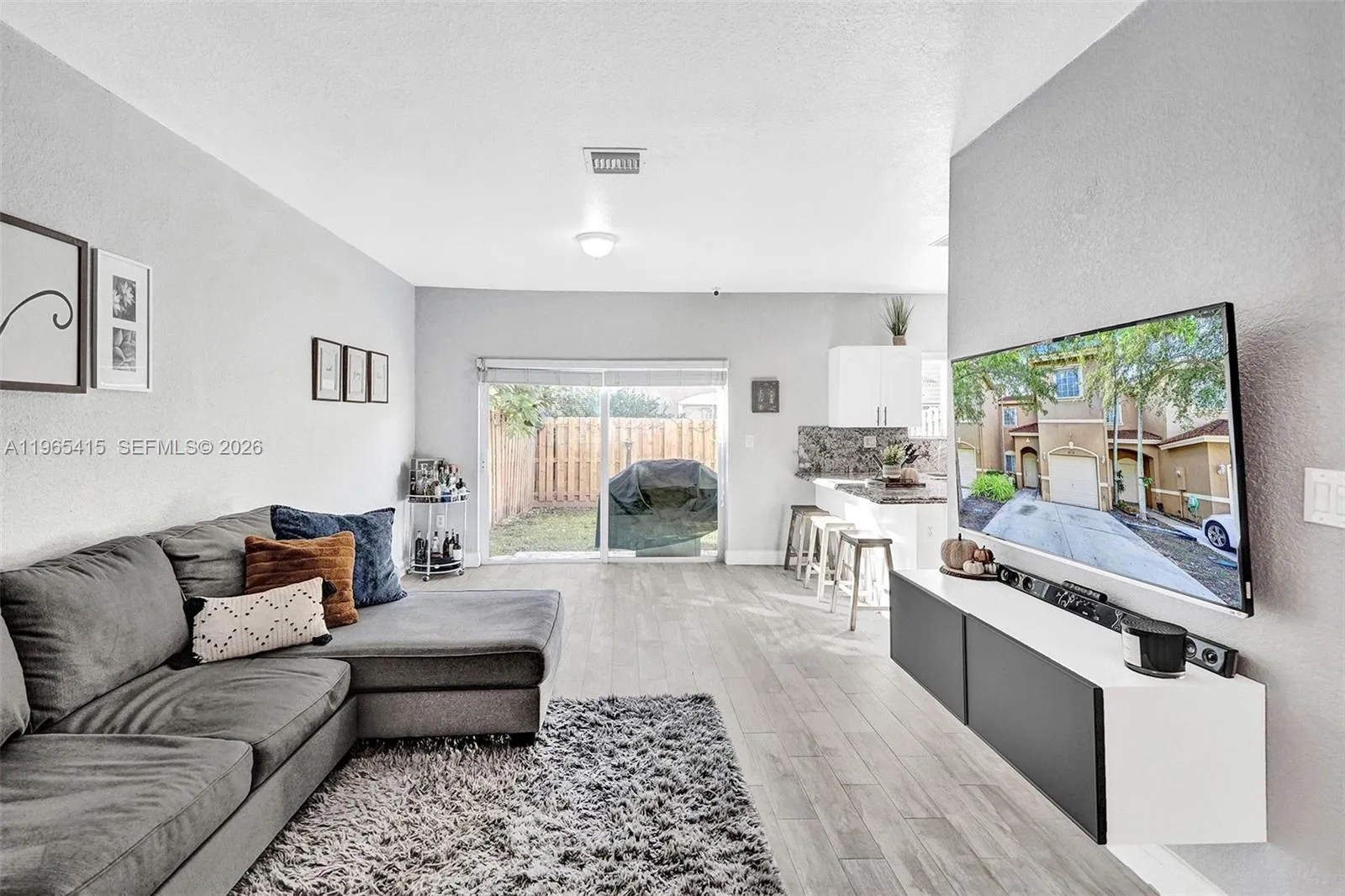 8518 Sw 214th Ln, Cutler Bay, Florida 33189, Cutler Bay, Florida 33189, 3 Bedrooms Bedrooms, ,2 BathroomsBathrooms,Residential Lease,For Rent,8518 Sw 214th Ln, Cutler Bay, Florida 33189,A11965415