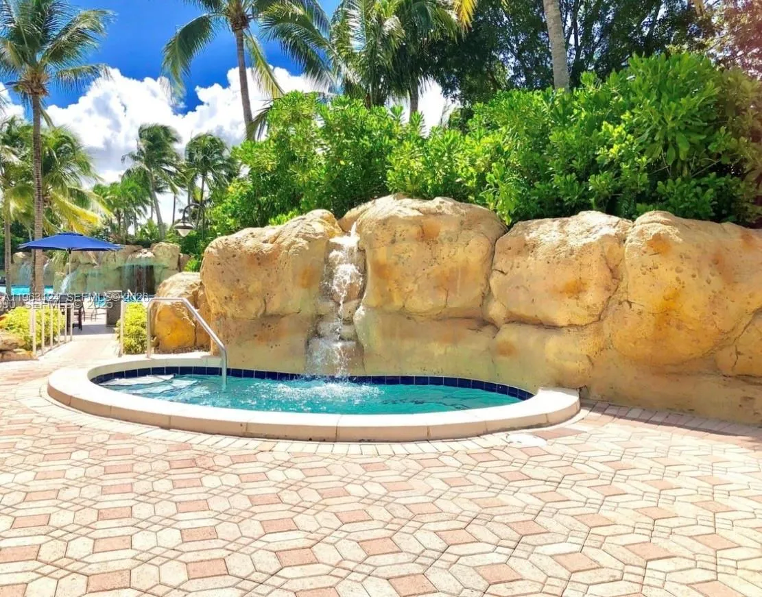 10700 Nw 66th St 109, Doral, Florida 33178, Doral, Florida 33178, 3 Bedrooms Bedrooms, ,2 BathroomsBathrooms,Residential Lease,For Rent,10700 Nw 66th St 109, Doral, Florida 33178,A11963124