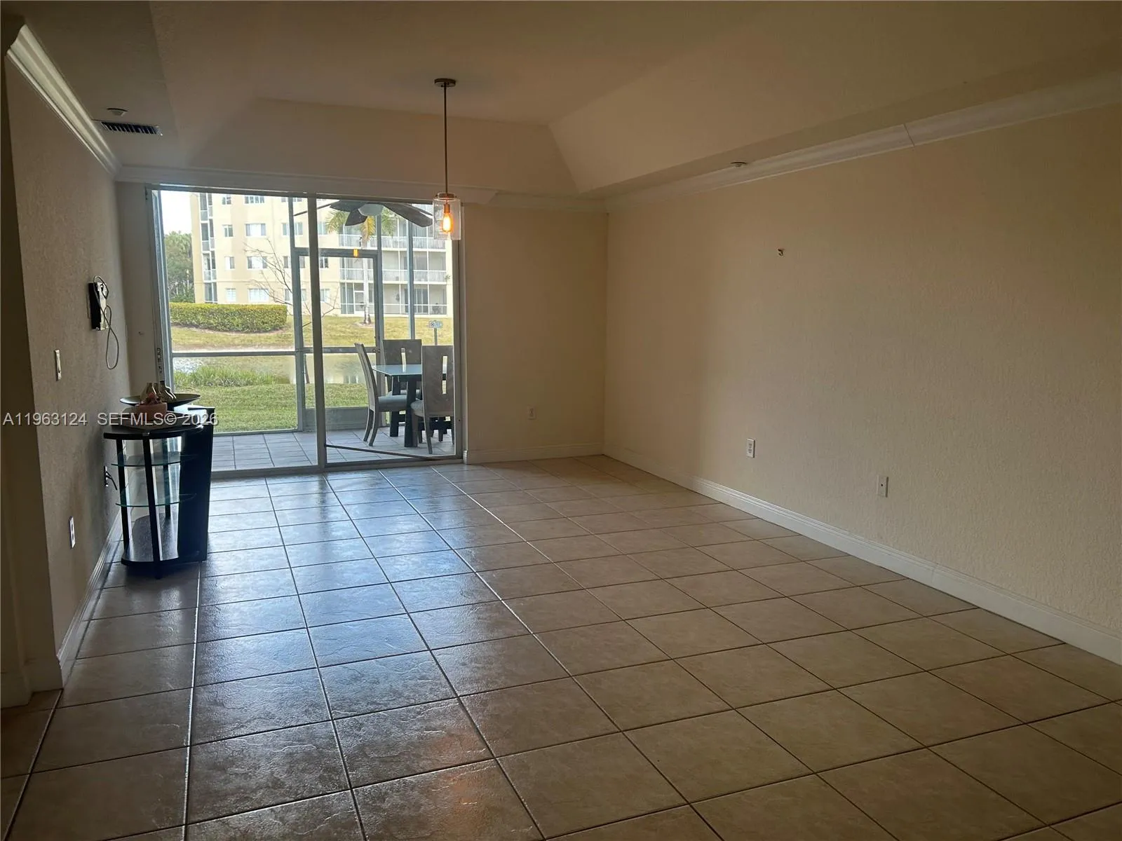 10700 Nw 66th St 109, Doral, Florida 33178, Doral, Florida 33178, 3 Bedrooms Bedrooms, ,2 BathroomsBathrooms,Residential Lease,For Rent,10700 Nw 66th St 109, Doral, Florida 33178,A11963124