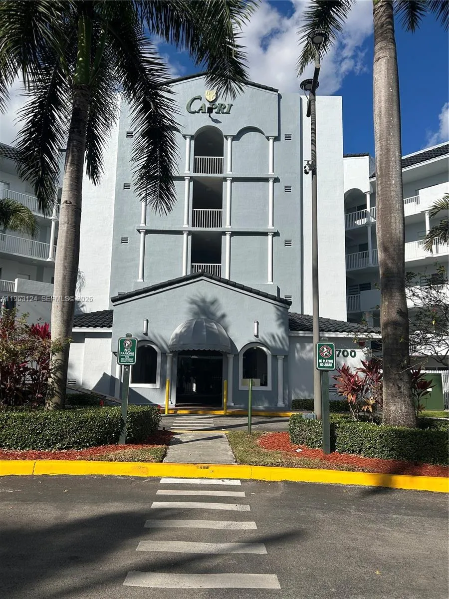 10700 Nw 66th St 109, Doral, Florida 33178, Doral, Florida 33178, 3 Bedrooms Bedrooms, ,2 BathroomsBathrooms,Residential Lease,For Rent,10700 Nw 66th St 109, Doral, Florida 33178,A11963124