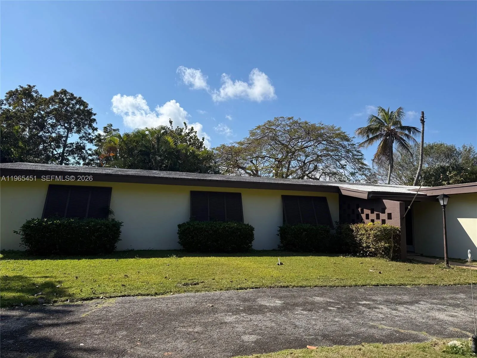 11820 Sw 69th Ct *, Pinecrest, Florida 33156, Pinecrest, Florida 33156, 3 Bedrooms Bedrooms, ,2 BathroomsBathrooms,Residential Lease,For Rent,11820 Sw 69th Ct *, Pinecrest, Florida 33156,A11965451