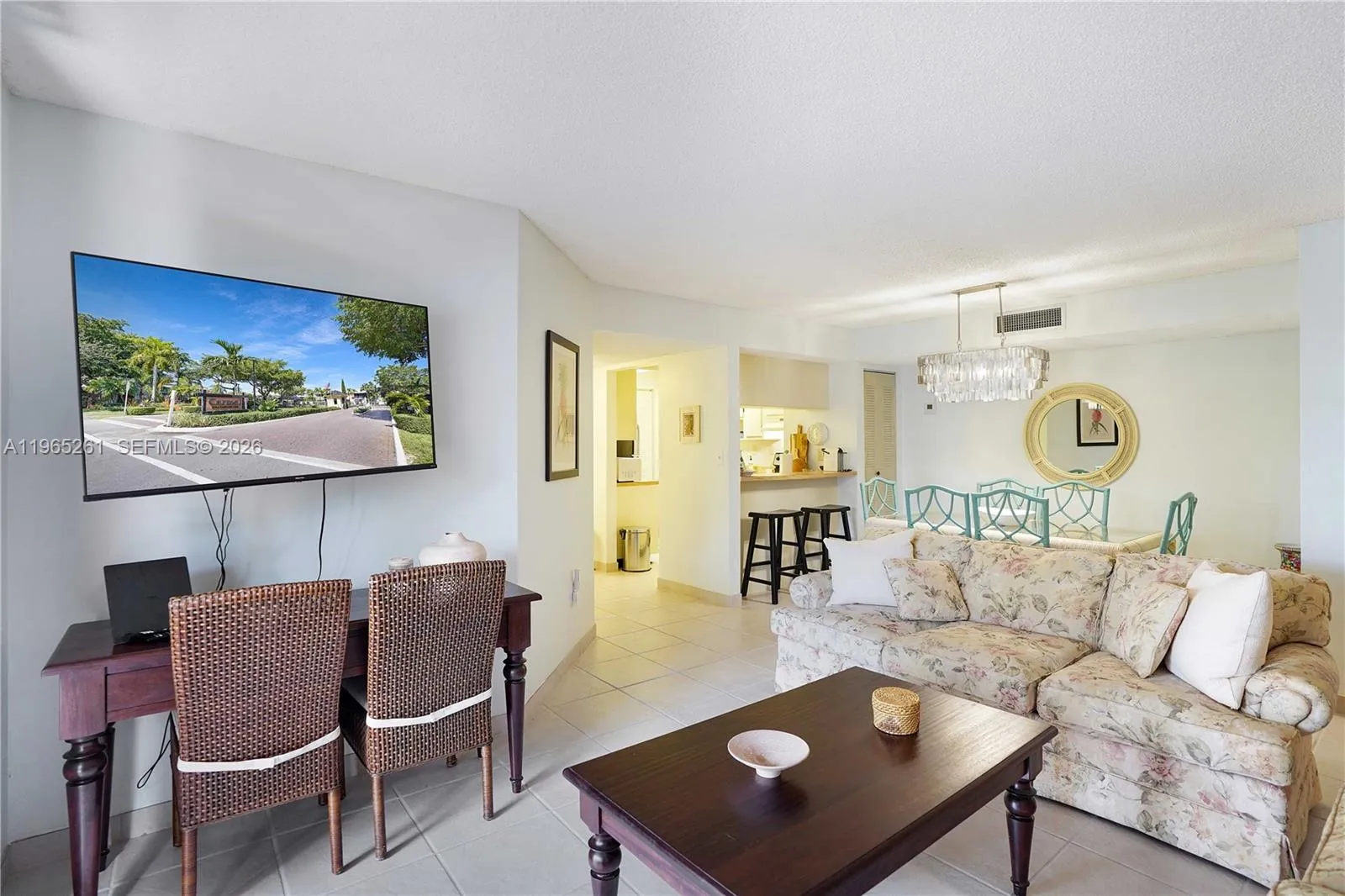 927 Ne 199th St 104, Miami, Florida 33179, Miami, Florida 33179, 2 Bedrooms Bedrooms, ,2 BathroomsBathrooms,Residential,For Sale,927 Ne 199th St 104, Miami, Florida 33179,A11965261