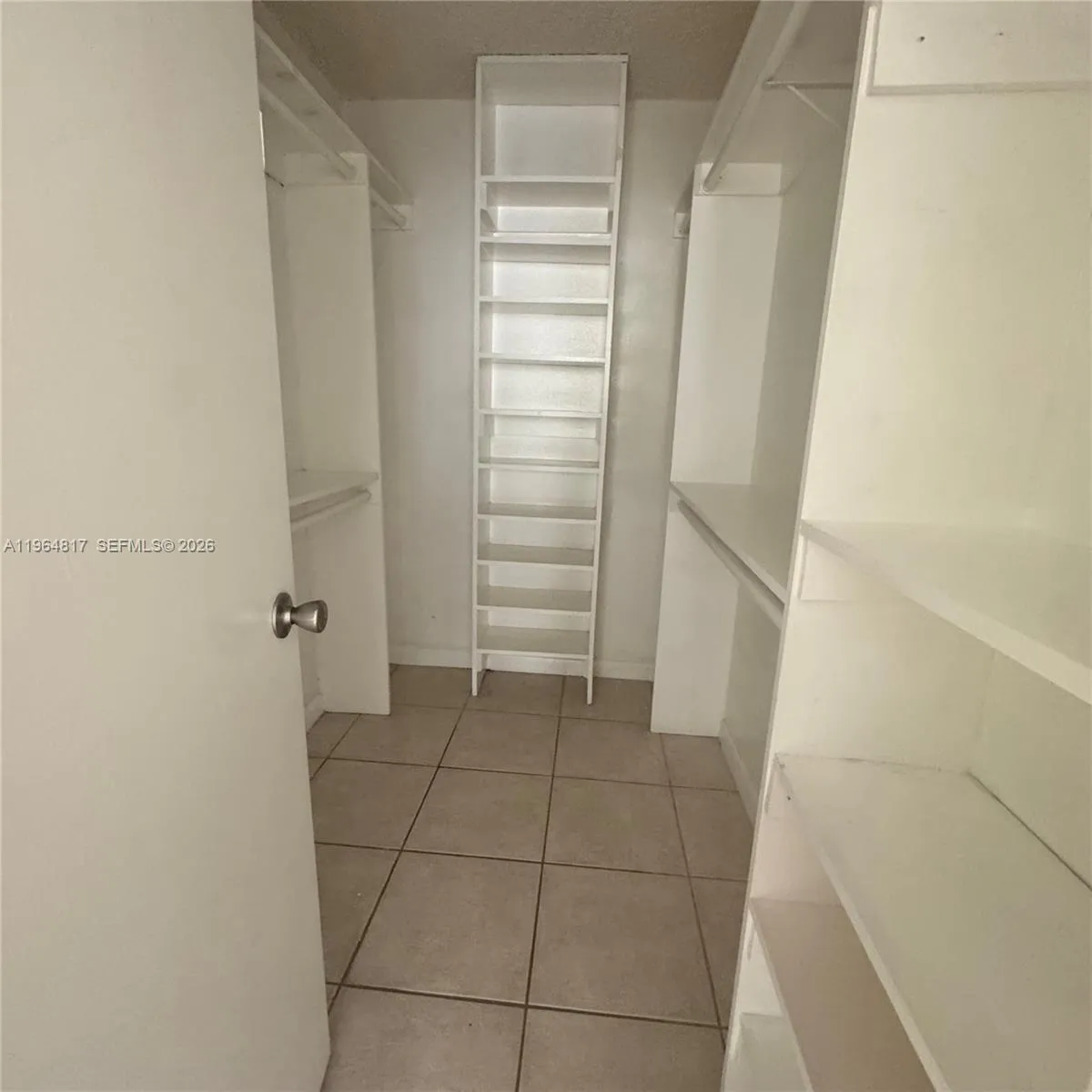 9320 Fontainebleau Blvd 211, Miami, Florida 33172, Miami, Florida 33172, 2 Bedrooms Bedrooms, ,2 BathroomsBathrooms,Residential Lease,For Rent,9320 Fontainebleau Blvd 211, Miami, Florida 33172,A11964817