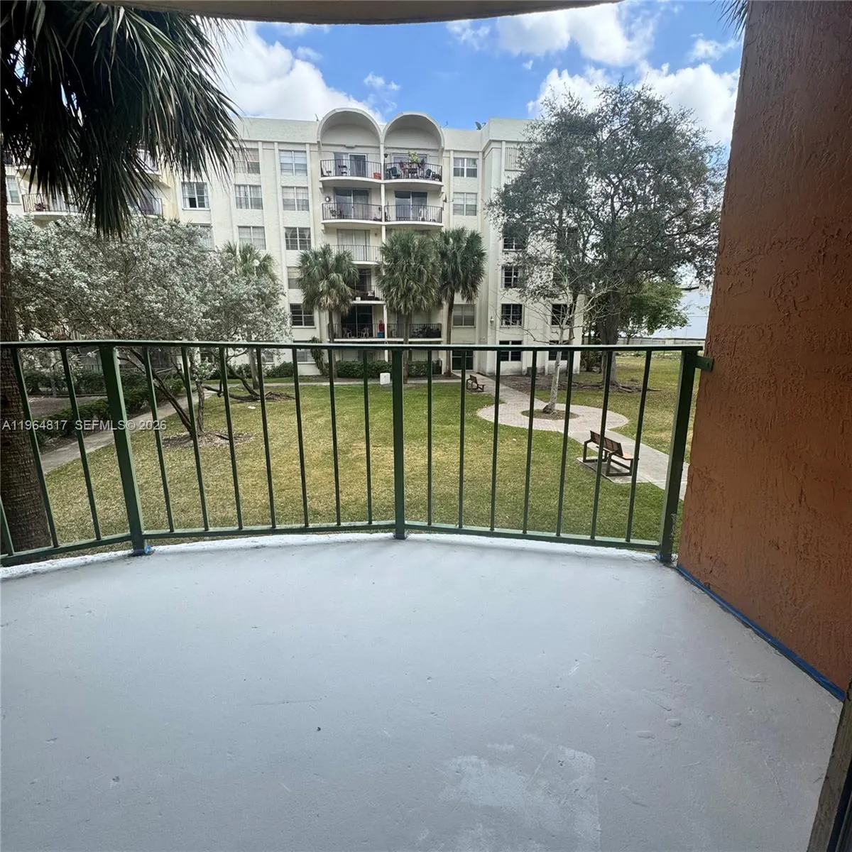9320 Fontainebleau Blvd 211, Miami, Florida 33172, Miami, Florida 33172, 2 Bedrooms Bedrooms, ,2 BathroomsBathrooms,Residential Lease,For Rent,9320 Fontainebleau Blvd 211, Miami, Florida 33172,A11964817