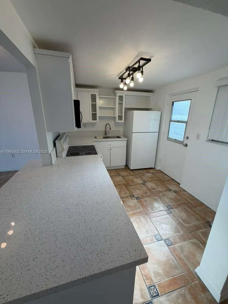 7850 Byron Ave 403, Miami Beach, Florida 33141, Miami Beach, Florida 33141, 1 Bedroom Bedrooms, ,1 BathroomBathrooms,Residential Lease,For Rent,7850 Byron Ave 403, Miami Beach, Florida 33141,A11965502 7850 Byron Ave 403, Miami Beach, Florida 33141, Miami Beach, Florida 33141, 1 Bedroom Bedrooms, ,1 BathroomBathrooms,Residential Lease,For Rent,7850 Byron Ave 403, Miami Beach, Florida 33141,A11965502