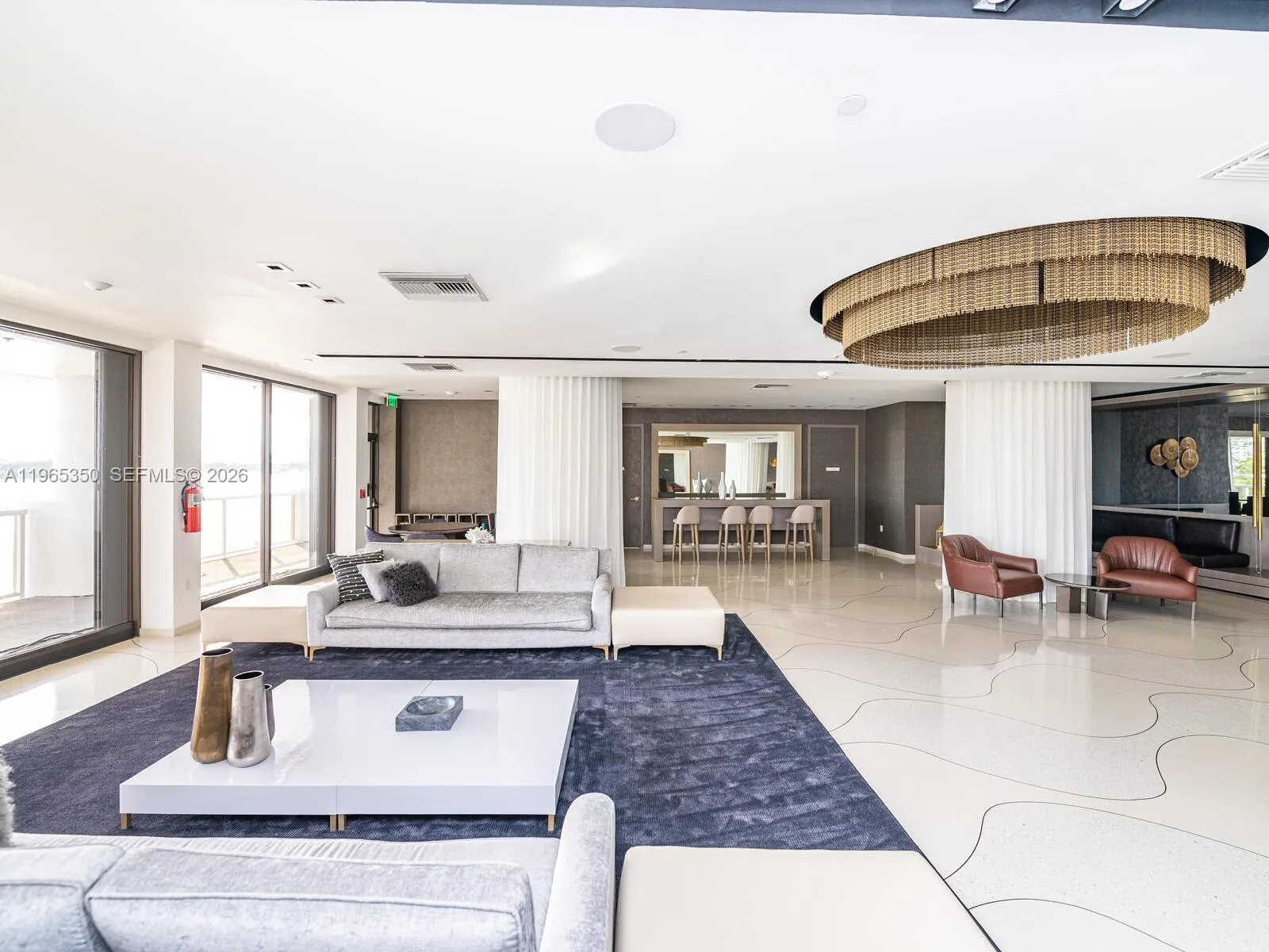 9 Island Ave 2211, Miami Beach, Florida 33139, Miami Beach, Florida 33139, 2 Bedrooms Bedrooms, ,2 BathroomsBathrooms,Residential Lease,For Rent,9 Island Ave 2211, Miami Beach, Florida 33139,A11965350