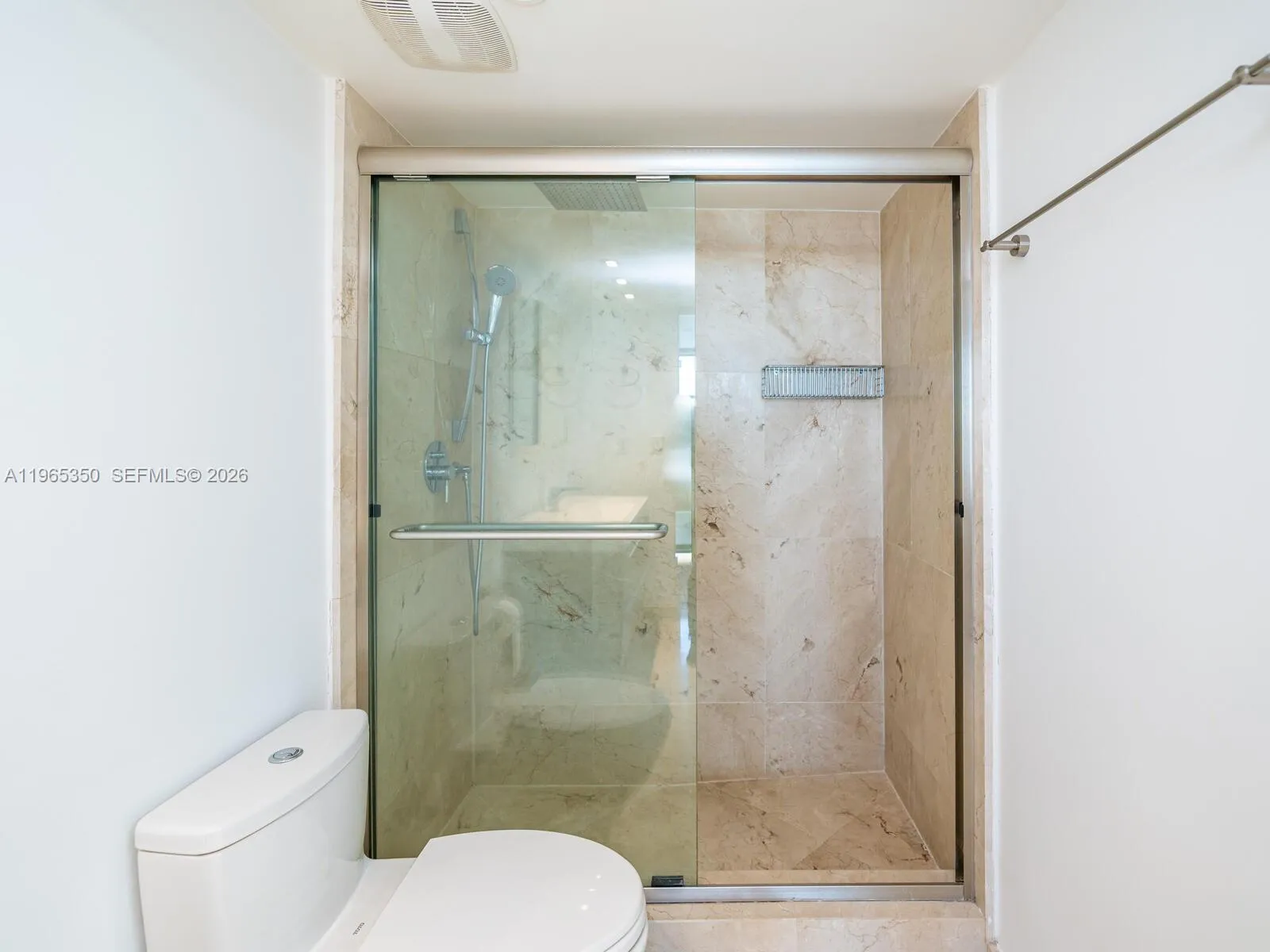9 Island Ave 2211, Miami Beach, Florida 33139, Miami Beach, Florida 33139, 2 Bedrooms Bedrooms, ,2 BathroomsBathrooms,Residential Lease,For Rent,9 Island Ave 2211, Miami Beach, Florida 33139,A11965350
