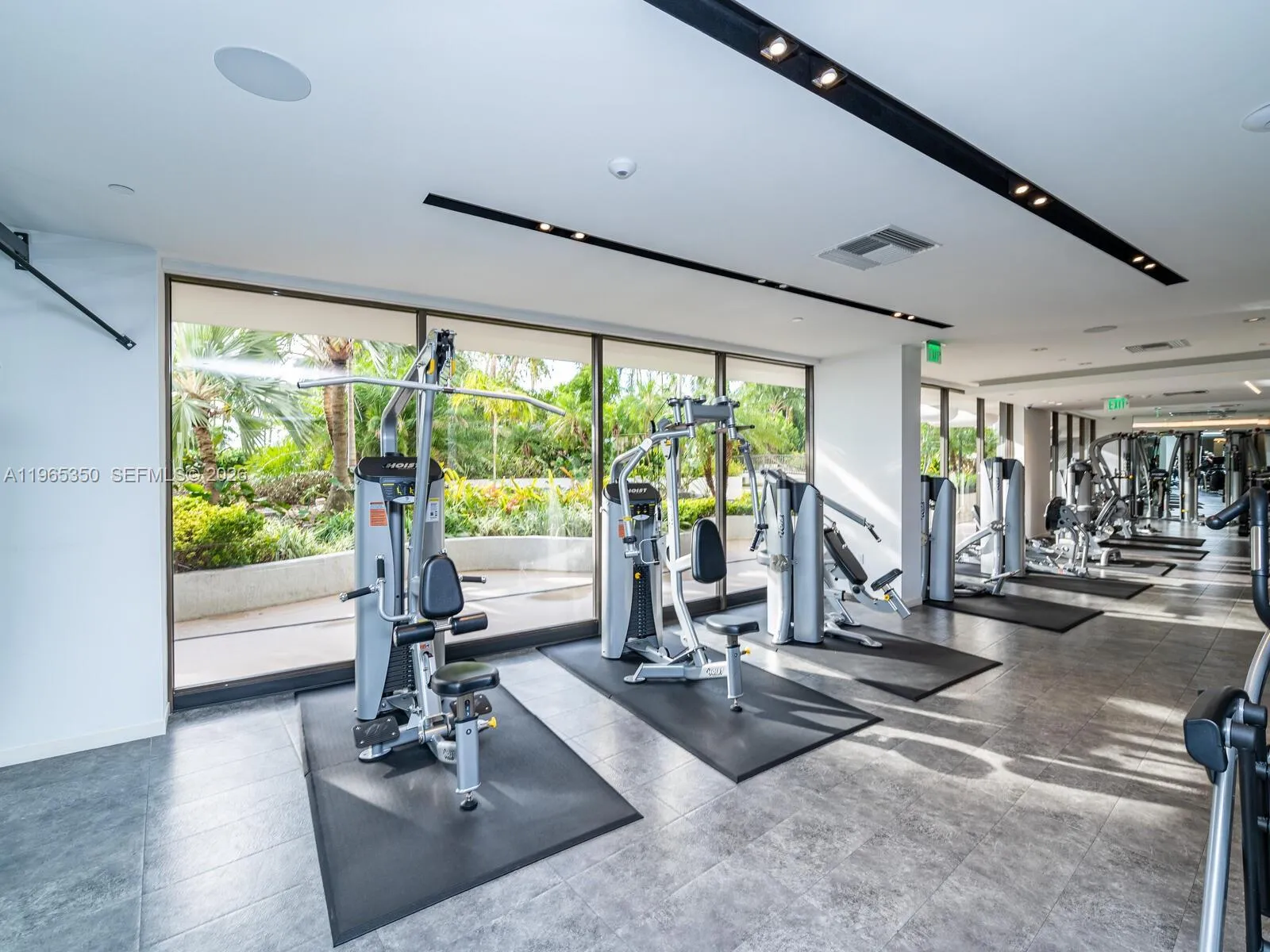 9 Island Ave 2211, Miami Beach, Florida 33139, Miami Beach, Florida 33139, 2 Bedrooms Bedrooms, ,2 BathroomsBathrooms,Residential Lease,For Rent,9 Island Ave 2211, Miami Beach, Florida 33139,A11965350