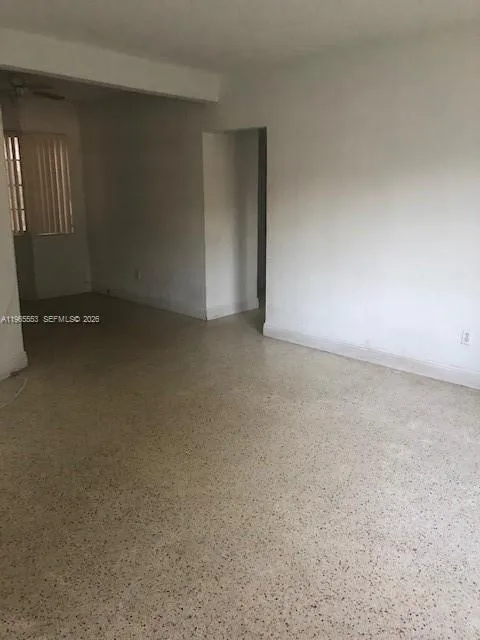 127 Phoenetia Ave 2, Coral Gables, Florida 33134, Coral Gables, Florida 33134, 1 Bedroom Bedrooms, ,1 BathroomBathrooms,Residential Lease,For Rent,127 Phoenetia Ave 2, Coral Gables, Florida 33134,A11965553