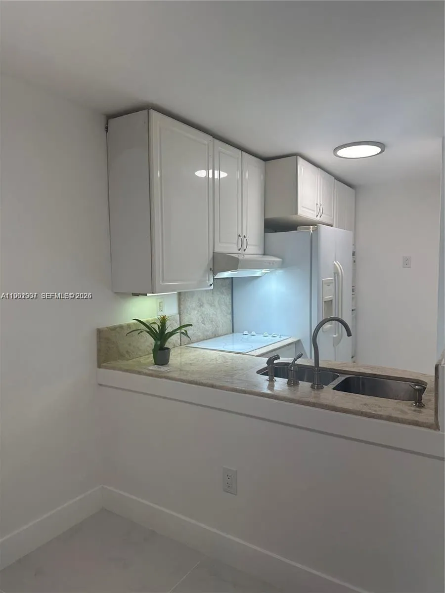 210 Sw 11 Street 506, Miami, Florida 33130, Miami, Florida 33130, 1 Bedroom Bedrooms, ,1 BathroomBathrooms,Residential Lease,For Rent,210 Sw 11 Street 506, Miami, Florida 33130,A11962307