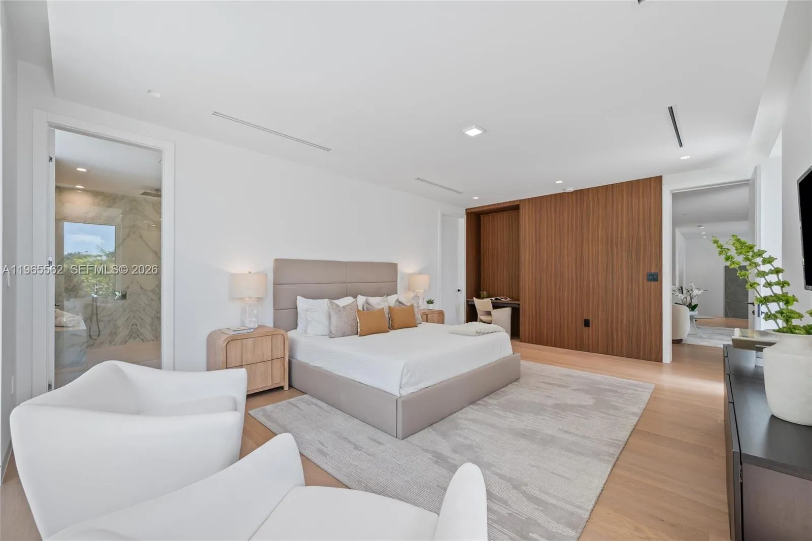 215 S Shore Dr, Miami, Florida 33133, Miami, Florida 33133, 6 Bedrooms Bedrooms, ,6 BathroomsBathrooms,Residential,For Sale,215 S Shore Dr, Miami, Florida 33133,A11965562
