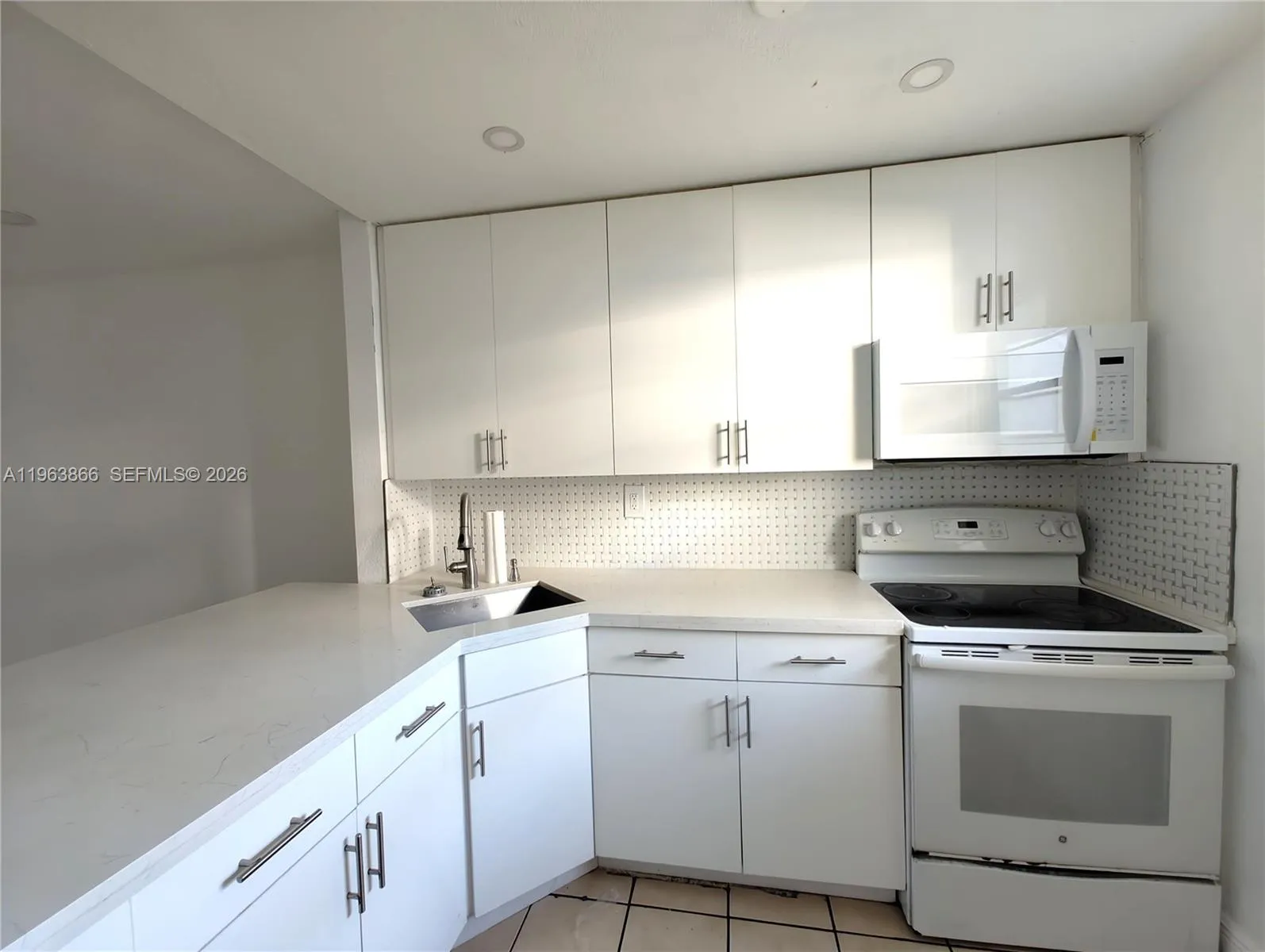 17255 Sw 95th Ave 142, Palmetto Bay, Florida 33157, Palmetto Bay, Florida 33157, 2 Bedrooms Bedrooms, ,1 BathroomBathrooms,Residential Lease,For Rent,17255 Sw 95th Ave 142, Palmetto Bay, Florida 33157,A11963866
