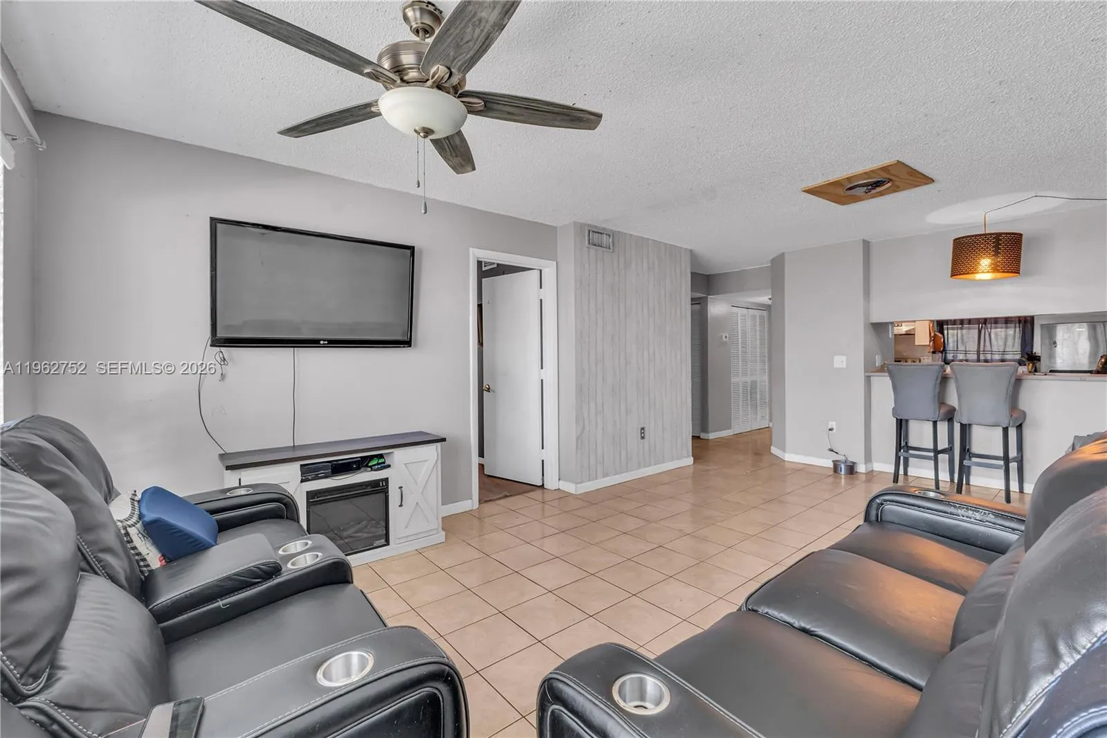 3282 Nw 103rd Ter 205-a, Coral Springs, Florida 33, Coral Springs, Florida 33065, 2 Bedrooms Bedrooms, ,2 BathroomsBathrooms,Residential,For Sale,3282 Nw 103rd Ter 205-a, Coral Springs, Florida 33,A11962752