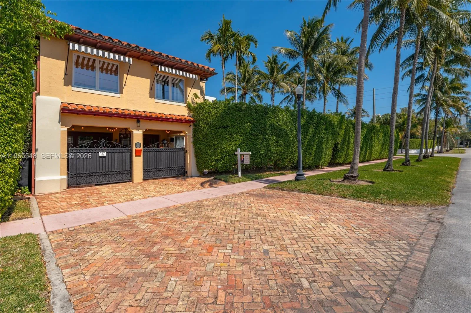 4500 Sheridan Ave, Miami Beach, Florida 33140, Miami Beach, Florida 33140, 3 Bedrooms Bedrooms, ,2 BathroomsBathrooms,Residential,For Sale,4500 Sheridan Ave, Miami Beach, Florida 33140,A11965548