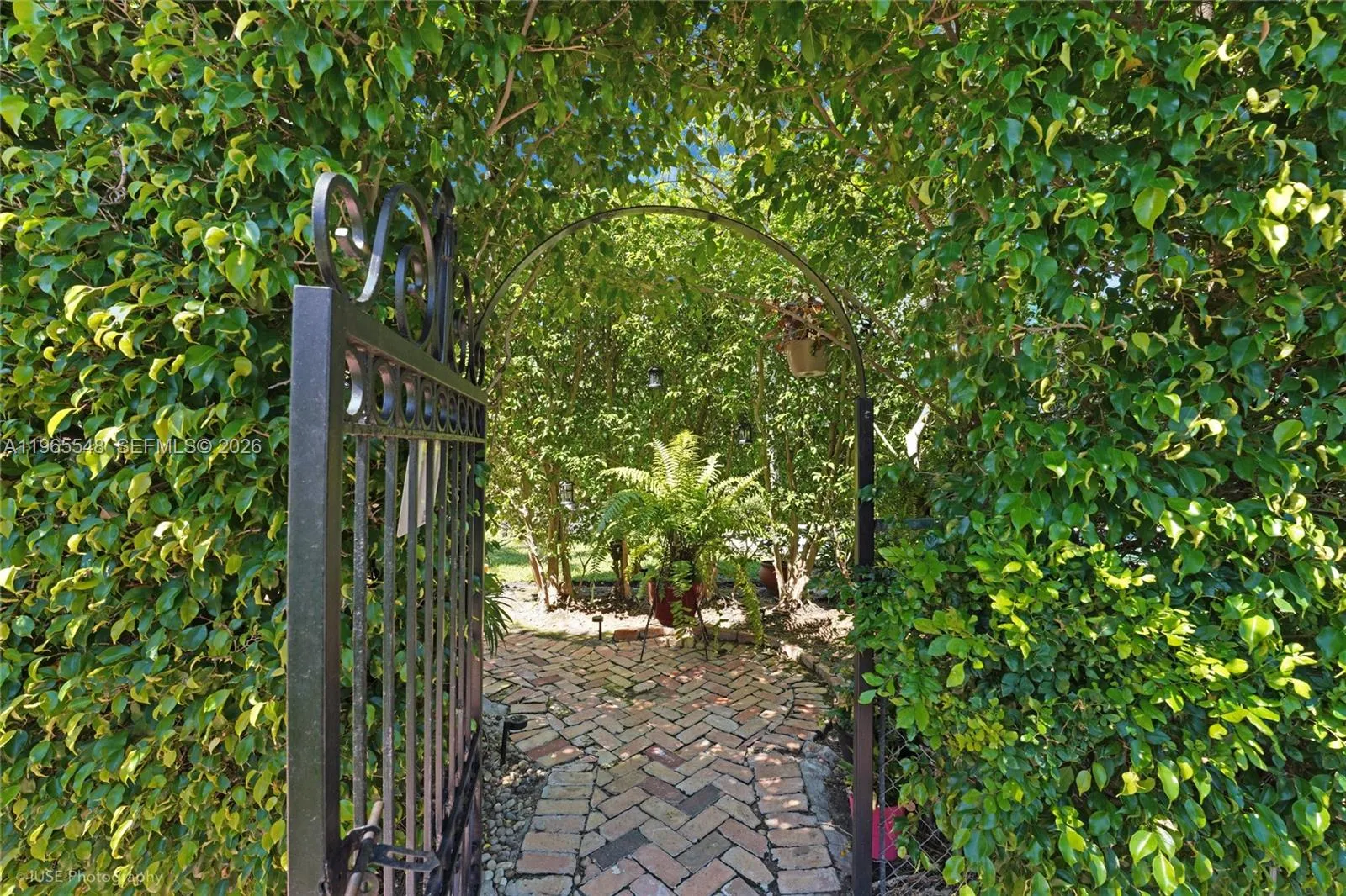 4500 Sheridan Ave, Miami Beach, Florida 33140, Miami Beach, Florida 33140, 3 Bedrooms Bedrooms, ,2 BathroomsBathrooms,Residential,For Sale,4500 Sheridan Ave, Miami Beach, Florida 33140,A11965548