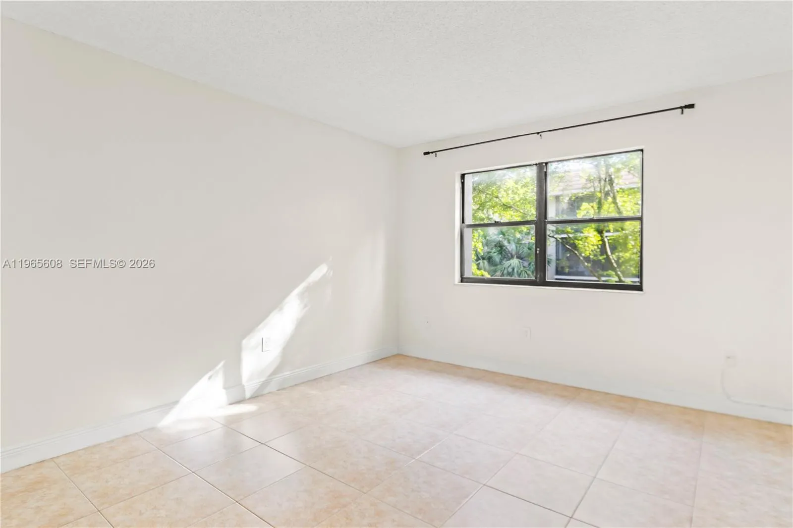 481 Ives Dairy Rd 303-4, Miami, Florida 33179, Miami, Florida 33179, 2 Bedrooms Bedrooms, ,2 BathroomsBathrooms,Residential Lease,For Rent,481 Ives Dairy Rd 303-4, Miami, Florida 33179,A11965608