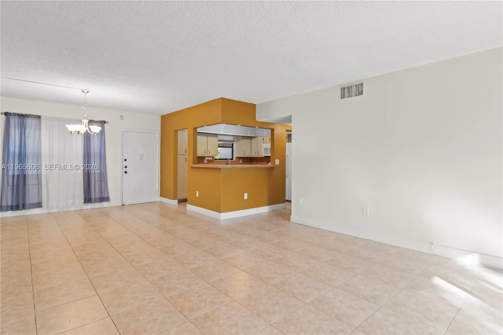 481 Ives Dairy Rd 303-4, Miami, Florida 33179, Miami, Florida 33179, 2 Bedrooms Bedrooms, ,2 BathroomsBathrooms,Residential Lease,For Rent,481 Ives Dairy Rd 303-4, Miami, Florida 33179,A11965608