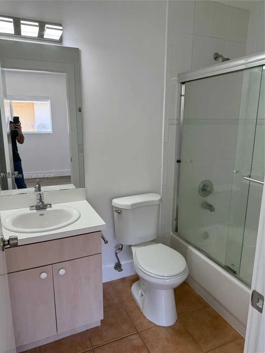 209 Nw 109th Ave 408, Miami, Florida 33172, Miami, Florida 33172, 2 Bedrooms Bedrooms, ,2 BathroomsBathrooms,Residential,For Sale,209 Nw 109th Ave 408, Miami, Florida 33172,A11965626