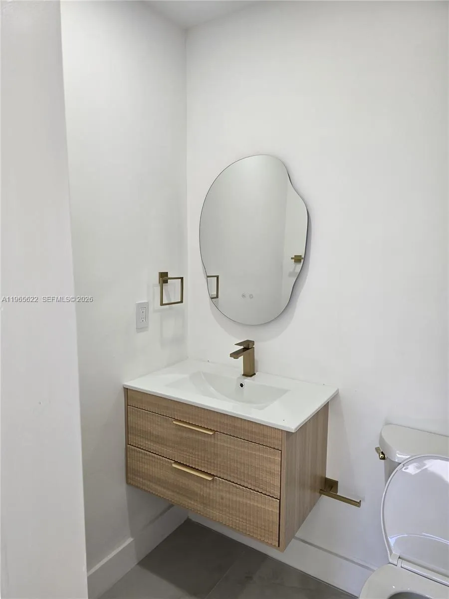 2923 Nw 16th Ave, Miami, Florida 33142, Miami, Florida 33142, 3 Bedrooms Bedrooms, ,2 BathroomsBathrooms,Residential Lease,For Rent,2923 Nw 16th Ave, Miami, Florida 33142,A11965622