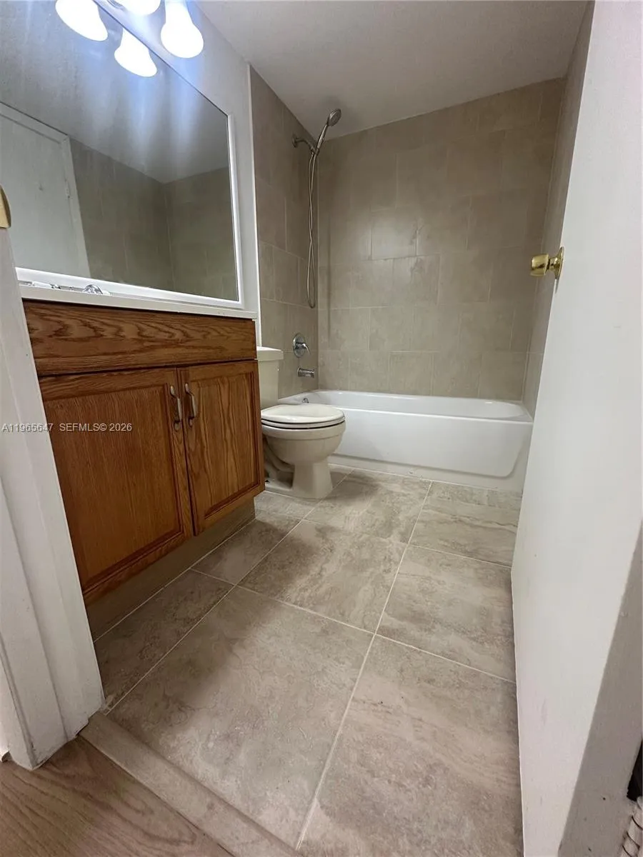 11780 Sw 18th St 325-2, Miami, Florida 33175, Miami, Florida 33175, 2 Bedrooms Bedrooms, ,2 BathroomsBathrooms,Residential Lease,For Rent,11780 Sw 18th St 325-2, Miami, Florida 33175,A11965647