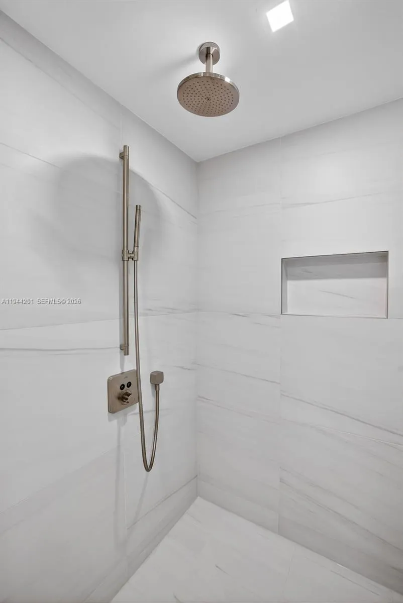 900 N Ocean Blvd 906, Pompano Beach, Florida 33062, Pompano Beach, Florida 33062, 4 Bedrooms Bedrooms, 6 Rooms Rooms,3 BathroomsBathrooms,Residential,For Sale,900 N Ocean Blvd 906, Pompano Beach, Florida 33062,A11944201