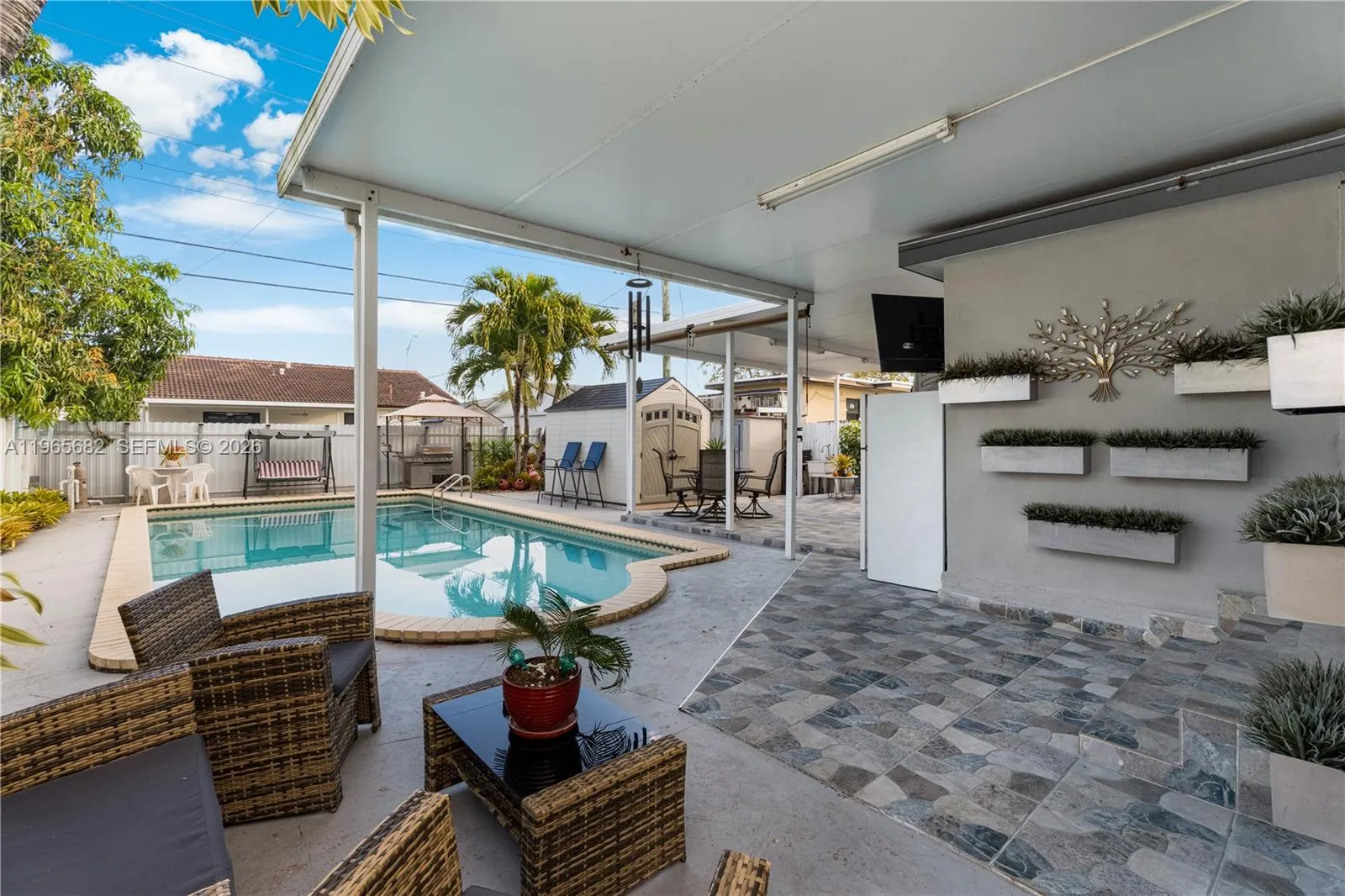 351 E 13th St, Hialeah, Florida 33010, Hialeah, Florida 33010, 4 Bedrooms Bedrooms, ,3 BathroomsBathrooms,Residential,For Sale,351 E 13th St, Hialeah, Florida 33010,A11965682