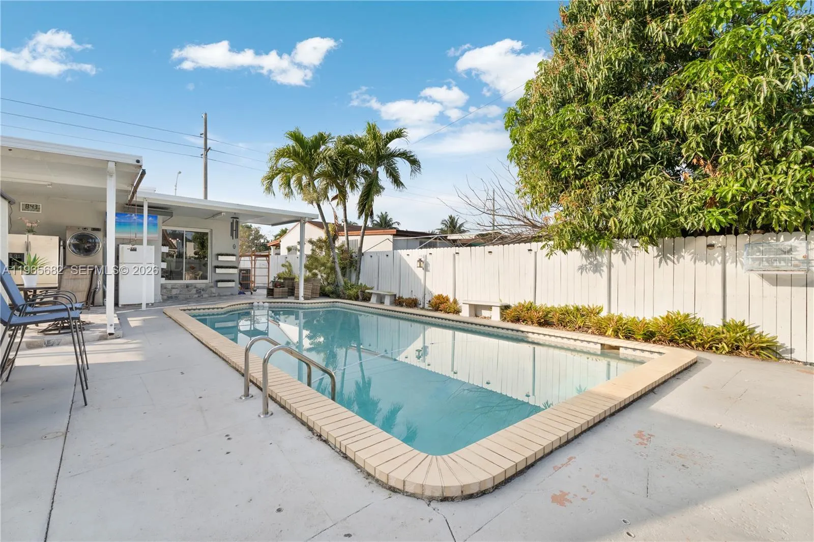 351 E 13th St, Hialeah, Florida 33010, Hialeah, Florida 33010, 4 Bedrooms Bedrooms, ,3 BathroomsBathrooms,Residential,For Sale,351 E 13th St, Hialeah, Florida 33010,A11965682