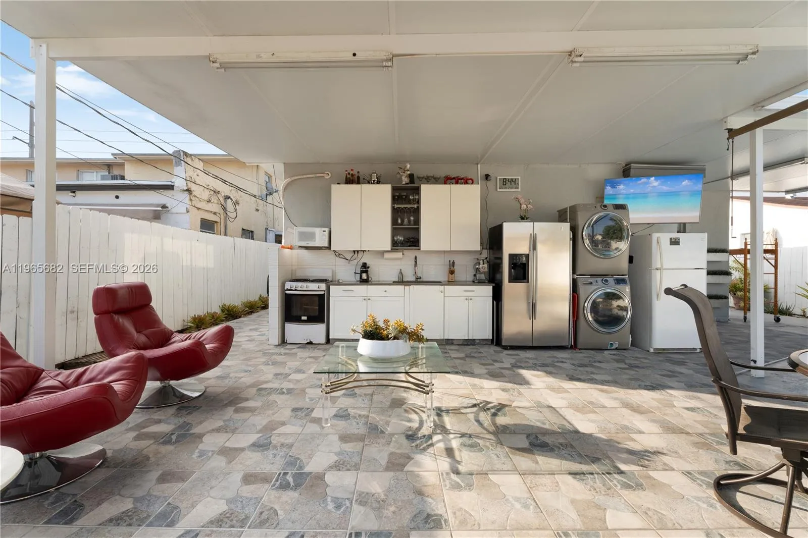 351 E 13th St, Hialeah, Florida 33010, Hialeah, Florida 33010, 4 Bedrooms Bedrooms, ,3 BathroomsBathrooms,Residential,For Sale,351 E 13th St, Hialeah, Florida 33010,A11965682