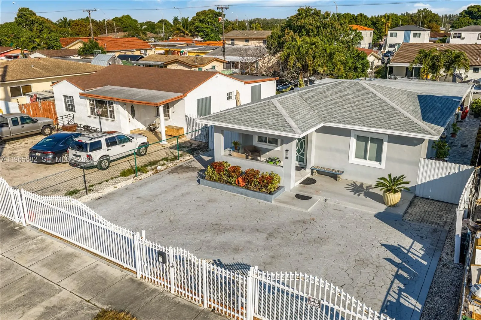 351 E 13th St, Hialeah, Florida 33010, Hialeah, Florida 33010, 4 Bedrooms Bedrooms, ,3 BathroomsBathrooms,Residential,For Sale,351 E 13th St, Hialeah, Florida 33010,A11965682