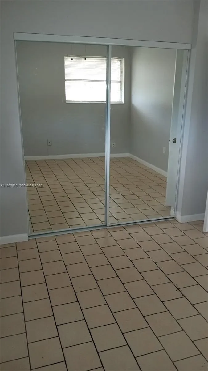 1855 Cleveland St A, Hollywood, Florida 33020, Hollywood, Florida 33020, 2 Bedrooms Bedrooms, ,1 BathroomBathrooms,Residential Lease,For Rent,1855 Cleveland St A, Hollywood, Florida 33020,A11965686