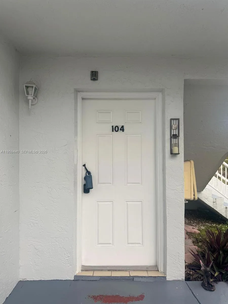 6205 Sw 131st Ct 104, Miami, Florida 33183, Miami, Florida 33183, 2 Bedrooms Bedrooms, ,2 BathroomsBathrooms,Residential Lease,For Rent,6205 Sw 131st Ct 104, Miami, Florida 33183,A11959440