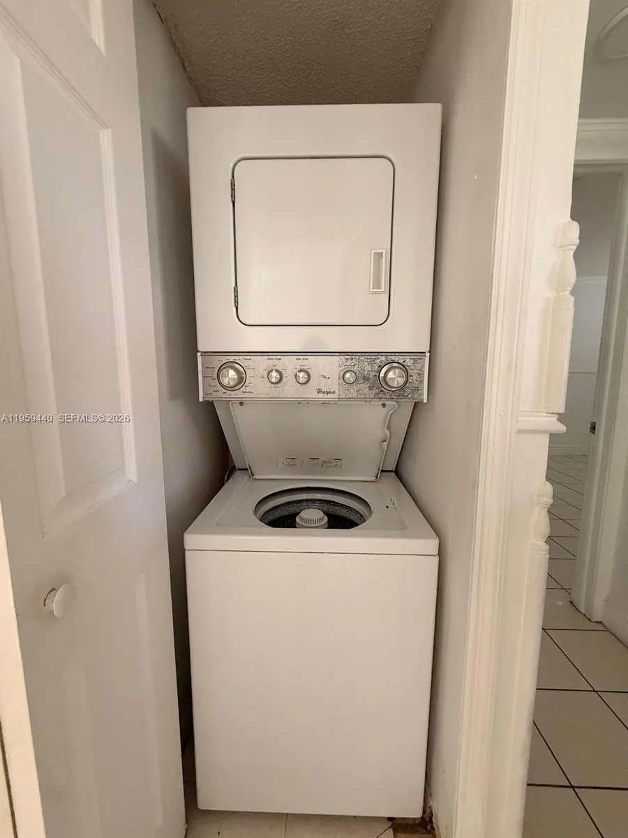 6205 Sw 131st Ct 104, Miami, Florida 33183, Miami, Florida 33183, 2 Bedrooms Bedrooms, ,2 BathroomsBathrooms,Residential Lease,For Rent,6205 Sw 131st Ct 104, Miami, Florida 33183,A11959440