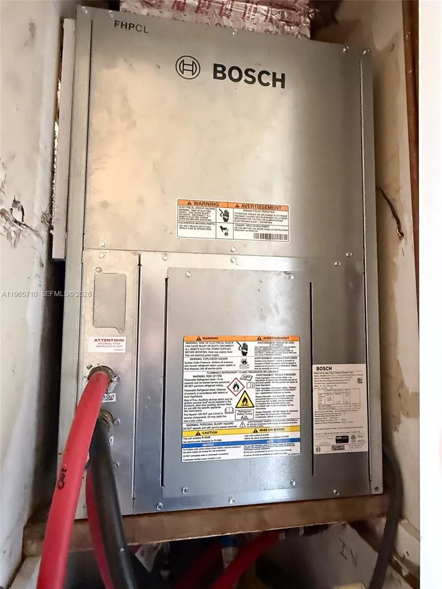 1967 S Ocean Blvd 310-c, Lauderdale By The Sea, Fl, Lauderdale By The Sea, Florida 33062, 1 Bedroom Bedrooms, ,1 BathroomBathrooms,Residential Lease,For Rent,1967 S Ocean Blvd 310-c, Lauderdale By The Sea, Fl,A11965710