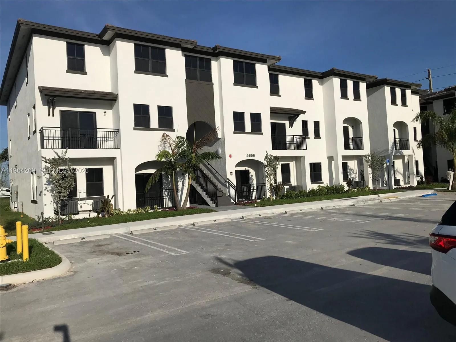 15600 Sw 136 St. 105, Miami, Florida 33196, Miami, Florida 33196, 3 Bedrooms Bedrooms, ,2 BathroomsBathrooms,Residential Lease,For Rent,15600 Sw 136 St. 105, Miami, Florida 33196,A11964269
