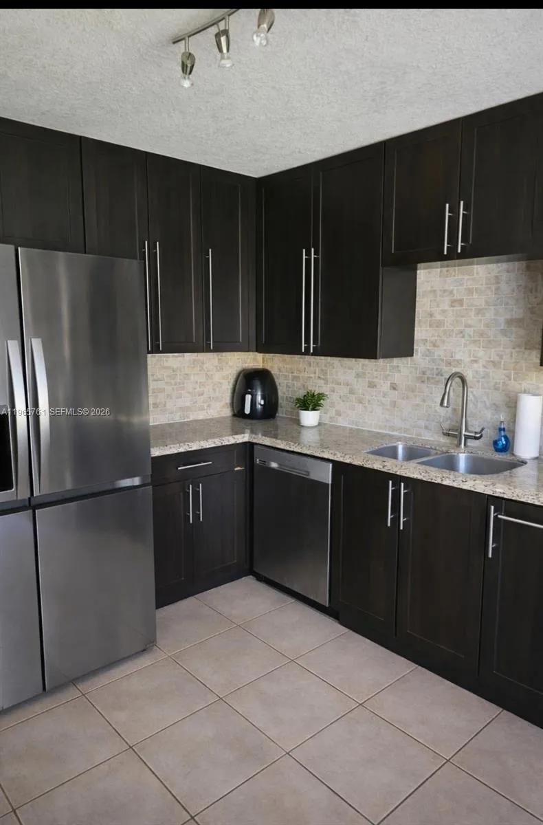 7509 Sw 26th Ct 5, Davie, Florida 33314, Davie, Florida 33314, 2 Bedrooms Bedrooms, ,2 BathroomsBathrooms,Residential Lease,For Rent,7509 Sw 26th Ct 5, Davie, Florida 33314,A11965761