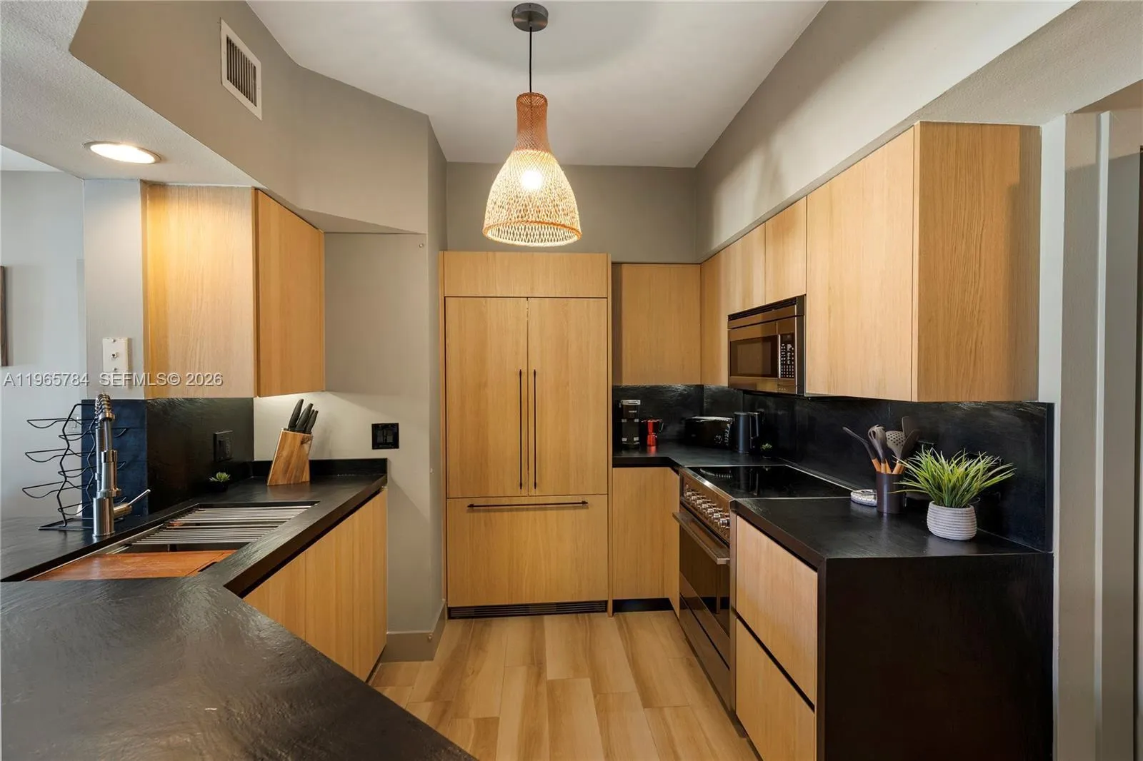 3145 Ne 184th St 5305, Aventura, Florida 33160, Aventura, Florida 33160, 2 Bedrooms Bedrooms, ,2 BathroomsBathrooms,Residential Lease,For Rent,3145 Ne 184th St 5305, Aventura, Florida 33160,A11965784